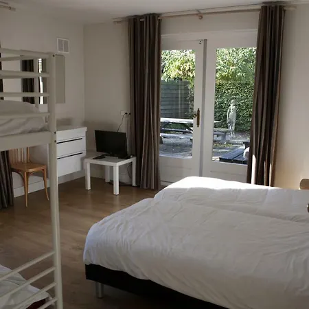 18 Pers. Wellness Bungalow Hotel