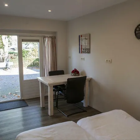 18 Pers. Wellness Bungalow Hotel *